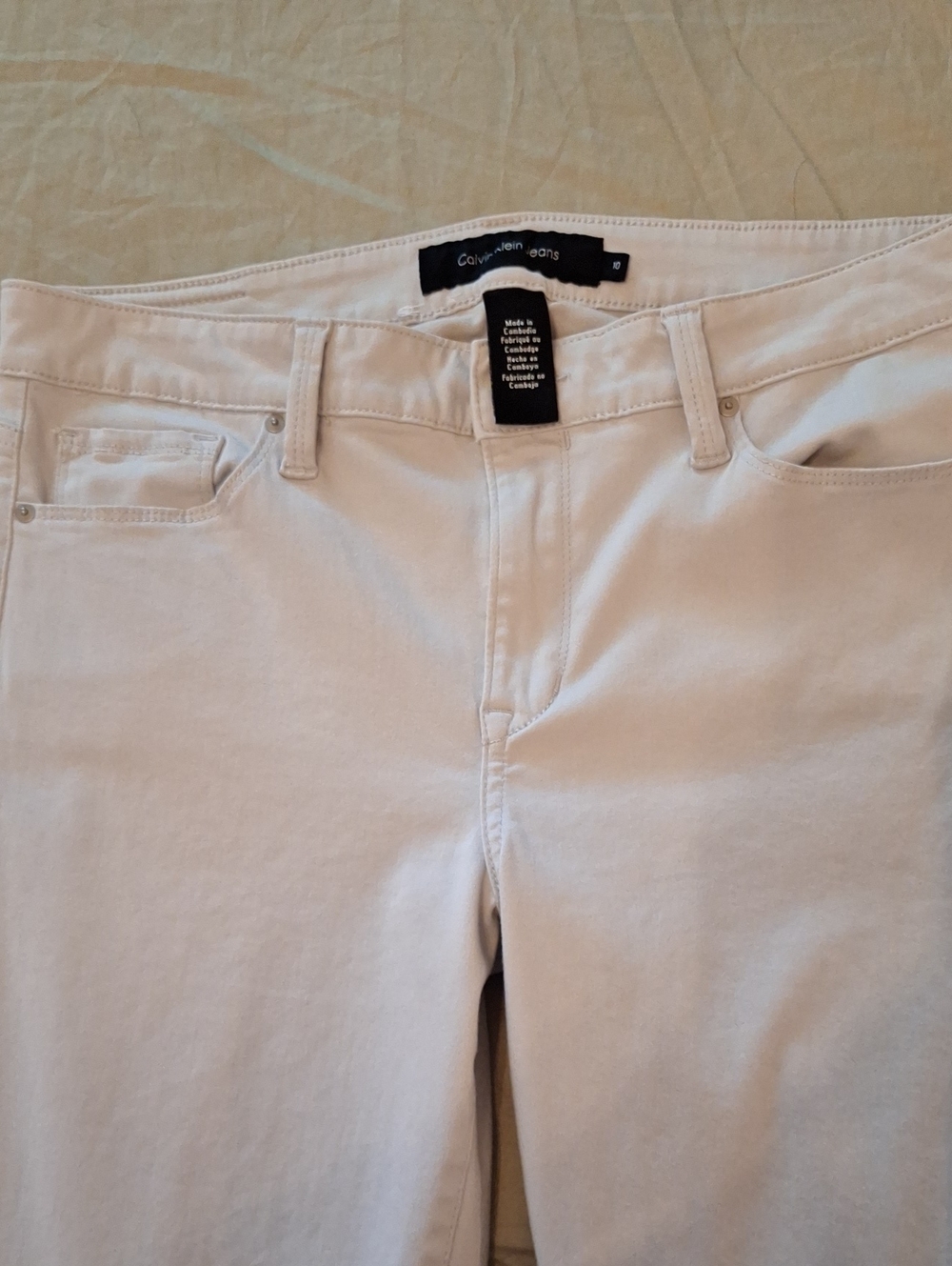 Calvin Klein Women’s Mid-Rise Tan Jeans